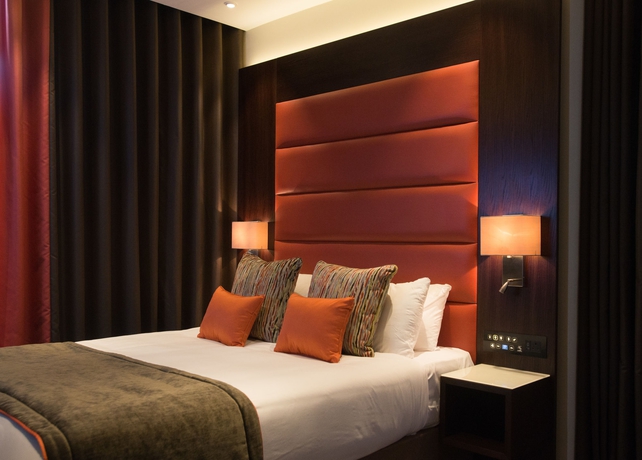 Imagen de la habitación del Hotel St George Wembley. Foto 11