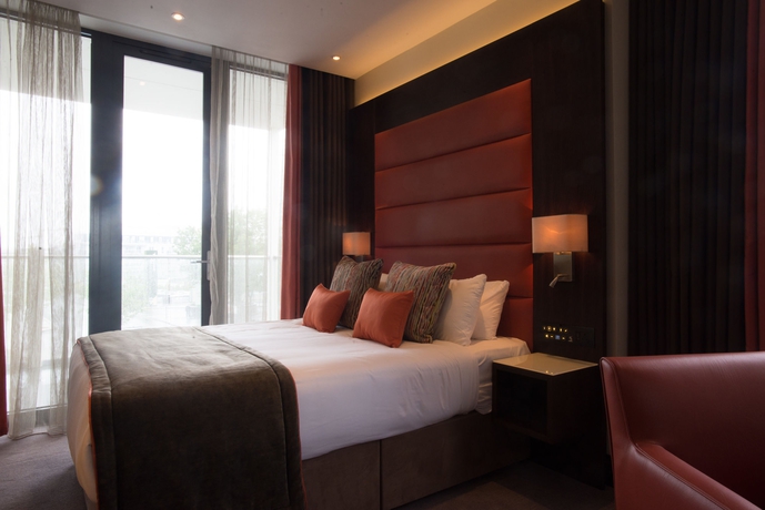 Imagen de la habitación del Hotel St George Wembley. Foto 13