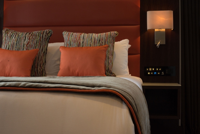 Imagen de la habitación del Hotel St George Wembley. Foto 16