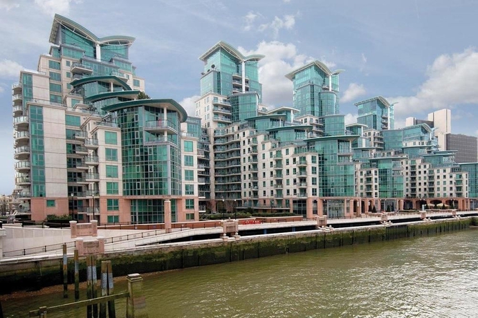 Imagen de los exteriores del Hotel St George Wharf Apartments. Foto 5