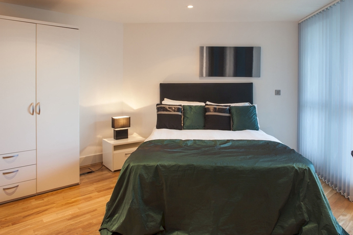Imagen de la habitación del Hotel St George Wharf Apartments. Foto 2
