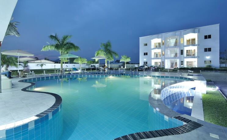 Imagen general del Hotel St Georges, Atwerebuanda. Foto 2