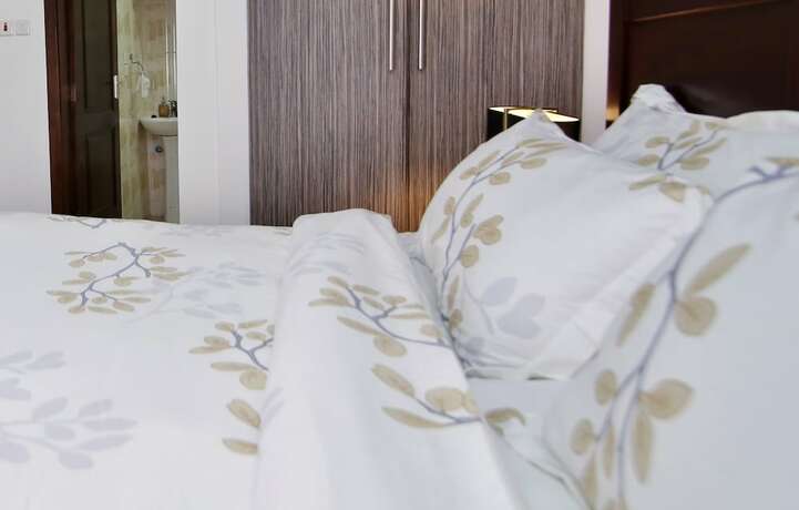 Imagen de la habitación del Hotel St Georges, Atwerebuanda. Foto 20