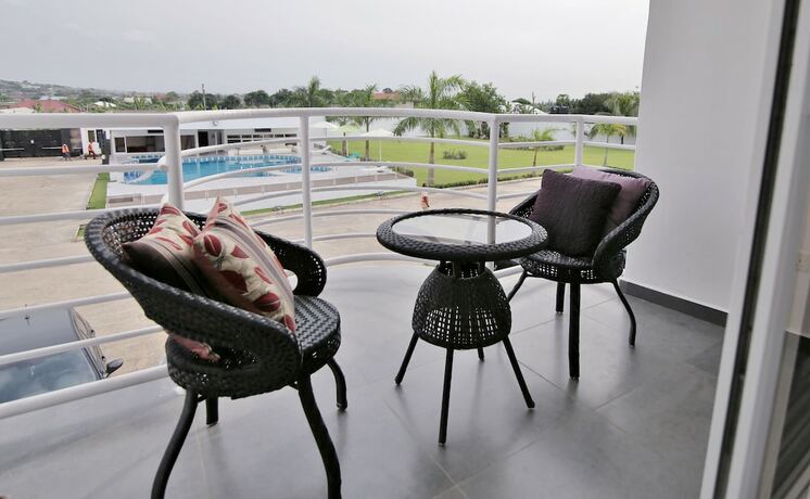 Imagen general del Hotel St Georges, Atwerebuanda. Foto 16