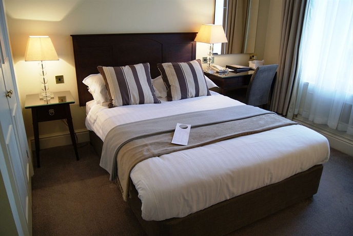 Imagen de la habitación del Hotel St George's. Foto 10