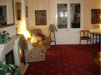 Imagen de los interiores del Hotel St George's House. Foto 6