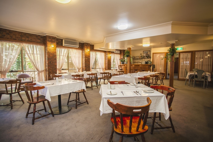 Imagen del bar/restaurante del Hotel St Georges Motor Inn. Foto 7
