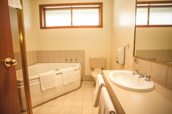 Imagen de la habitación del Hotel St Georges Motor Inn. Foto 11