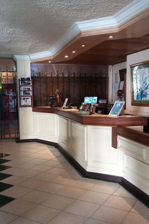 Imagen general del Hotel St Georges, Port Louis. Foto 8