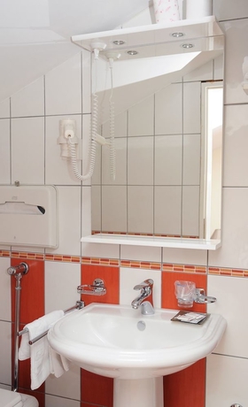 Imagen de la habitación del Hotel St. Georgie. Foto 12