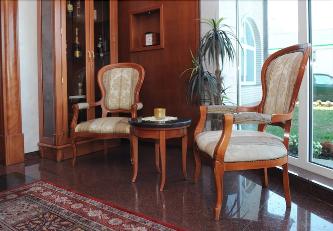 Imagen de los interiores del Hotel St. Georgie. Foto 19