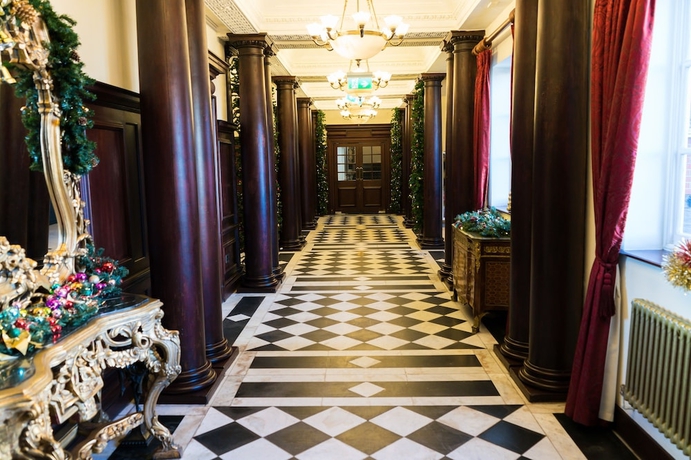 Imagen de los interiores del Hotel St Giles House. Foto 18