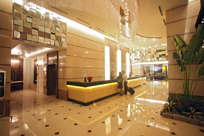 Imagen de los interiores del Hotel St Giles Makati. Foto 11