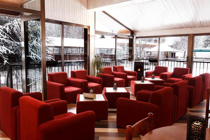 Imagen del bar/restaurante del Hotel St. Gothard. Foto 5