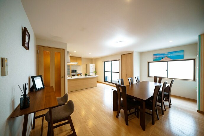 Imagen general del Hotel S.t House Namiyoke. Foto 1
