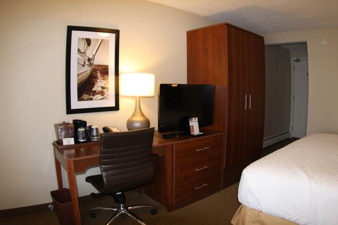 Imagen de la habitación del Hotel St. Ignace Budget Host Inn. Foto 18