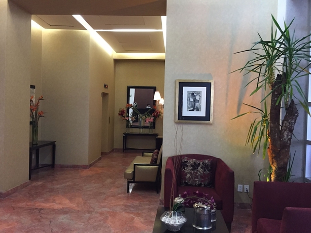Imagen de los interiores del Hotel St Isidro Suites Corporate Housing Spa and Wellness Center. Foto 12