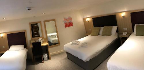 Imagen de la habitación del Hotel St Ives. Foto 9