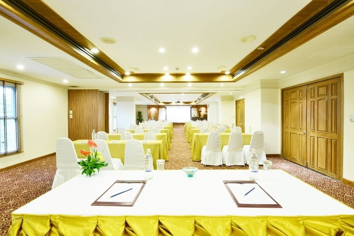 Imagen de los interiores del Hotel St James, Bangkok. Foto 12