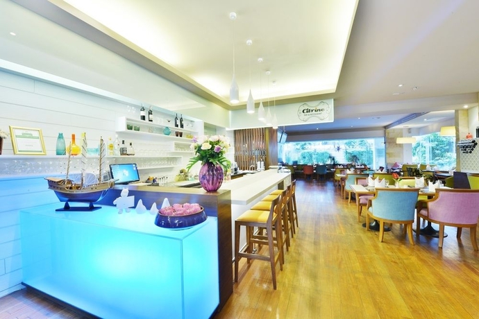 Imagen del bar/restaurante del Hotel St James, Bangkok. Foto 3