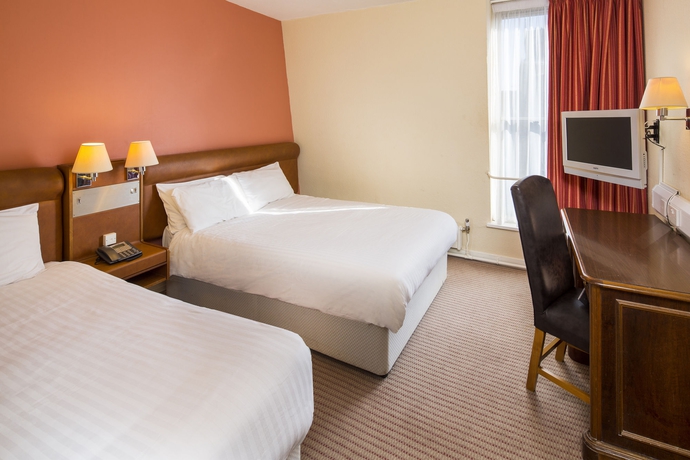 Imagen de la habitación del Hotel St James. Foto 5
