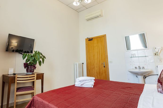 Imagen de la habitación del Hotel St. James, Florencia. Foto 3
