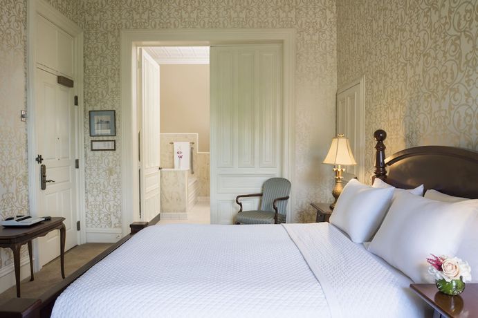 Imagen de la habitación del Hotel St James, a Historic of America. Foto 5