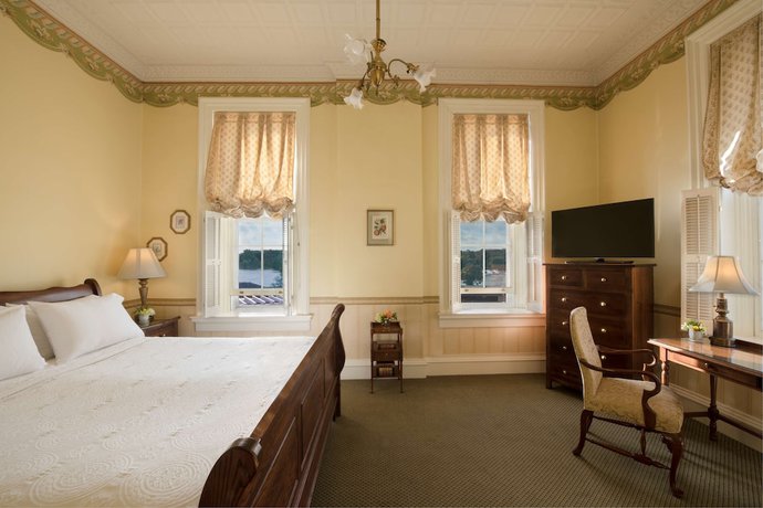 Imagen de la habitación del Hotel St James, a Historic of America. Foto 8