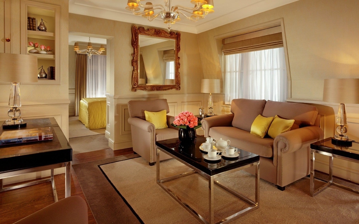 Imagen de los interiores del Hotel St. James and Club Mayfair. Foto 14