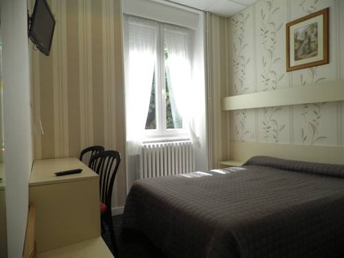 Imagen de la habitación del Hotel St Jean. Foto 4