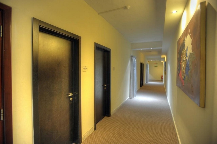 Imagen de los interiores del Hotel St Julians Bay. Foto 7