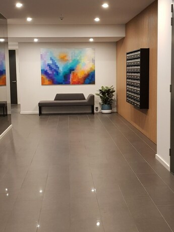Imagen de los interiores del Hotel St Kilda By The Beach. Foto 30