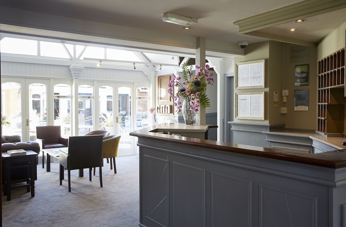Imagen de los interiores del Hotel St Leonard's By Greene King Inns. Foto 17