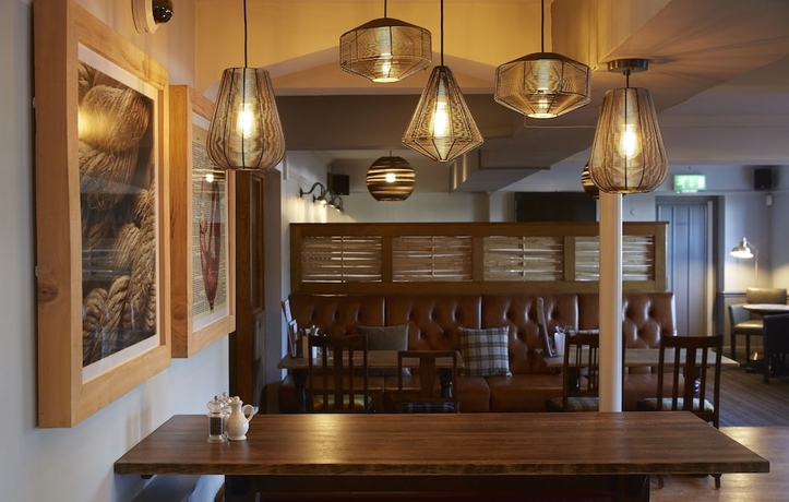 Imagen del bar/restaurante del Hotel St Leonard's By Greene King Inns. Foto 5