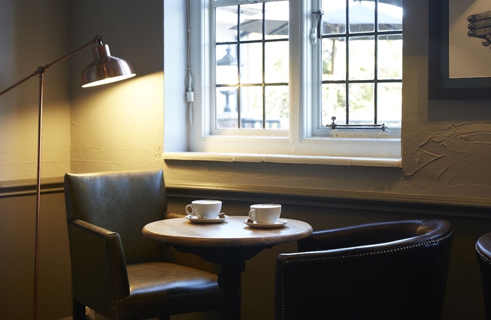 Imagen del bar/restaurante del Hotel St Leonard's By Greene King Inns. Foto 7