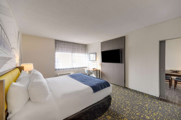 Imagen de la habitación del Hotel St. Louis Airport. Foto 2