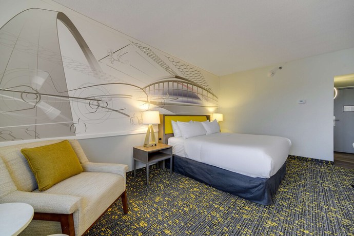 Imagen de la habitación del Hotel St. Louis Airport. Foto 9