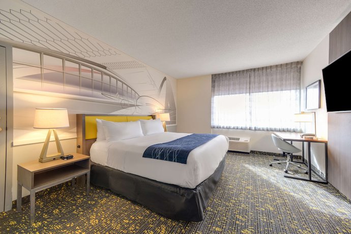 Imagen de la habitación del Hotel St. Louis Airport. Foto 10