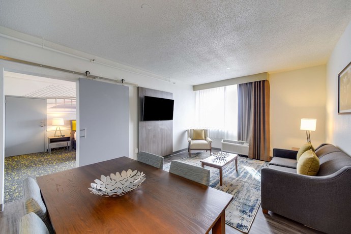 Imagen de la habitación del Hotel St. Louis Airport. Foto 16