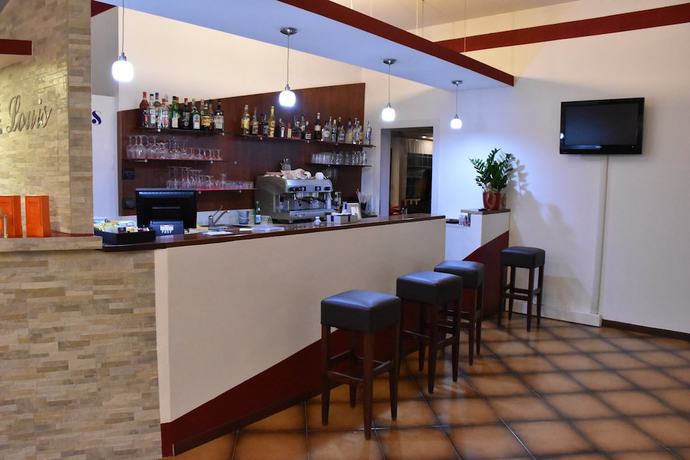 Imagen del bar/restaurante del Hotel St. Louis. Foto 3