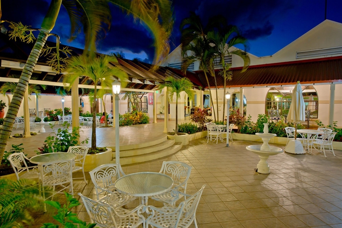 Imagen general del Hotel St. Lucian by Rex Resorts. Foto 1