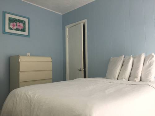 Imagen de la habitación del Hotel St Maurice Beach Inn. Foto 9