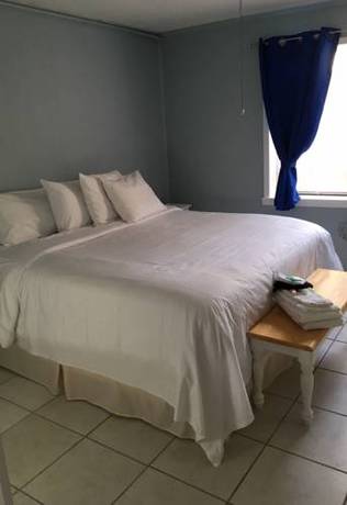 Imagen de la habitación del Hotel St Maurice Beach Inn. Foto 13