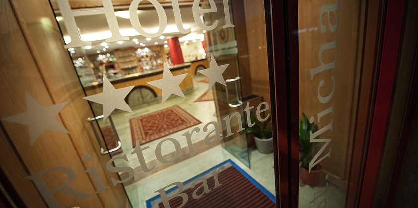 Imagen de los interiores del Hotel St. Michael. Foto 10