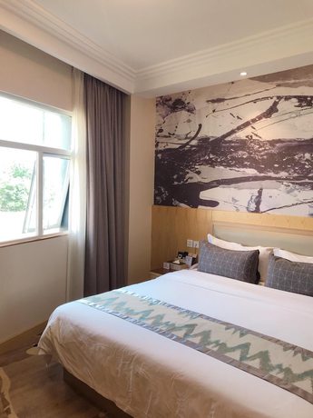 Imagen de la habitación del Hotel St. Moritz Business. Foto 4