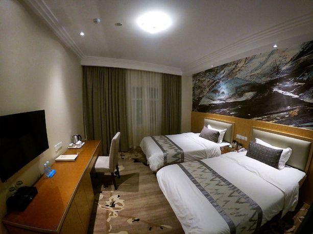 Imagen de la habitación del Hotel St. Moritz Business. Foto 8