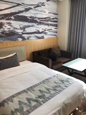 Imagen de la habitación del Hotel St. Moritz Business. Foto 9