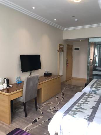 Imagen de la habitación del Hotel St. Moritz Business. Foto 17