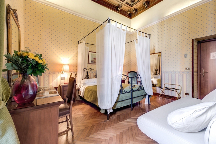Imagen de la habitación del Hotel St. Moritz, Roma. Foto 8