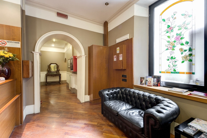 Imagen de los interiores del Hotel St. Moritz, Via Nazionale. Foto 10